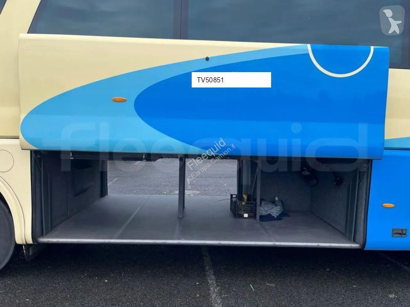 حافلة Irizar PB