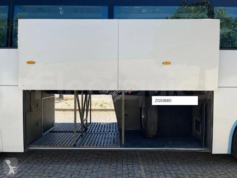 Междуградски автобус Volvo B12