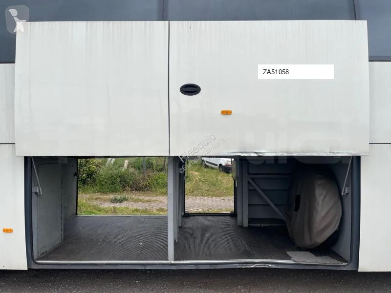 Междуградски автобус Scania Atomic