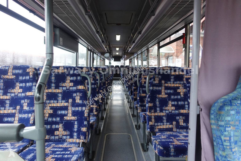 حافلة Mercedes O 550 L *66-Sitze*6-Gang*