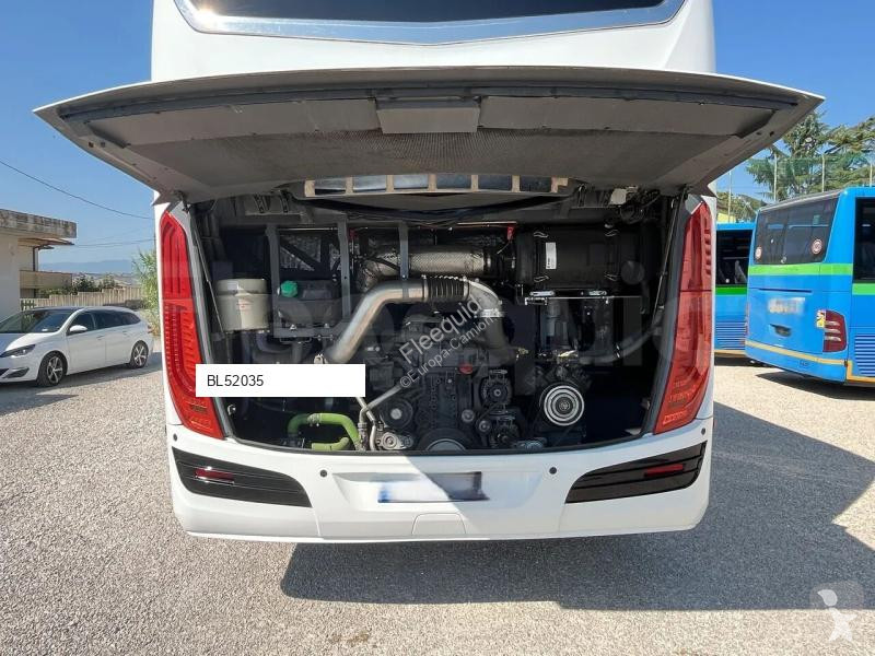 Autokar Irizar i8
