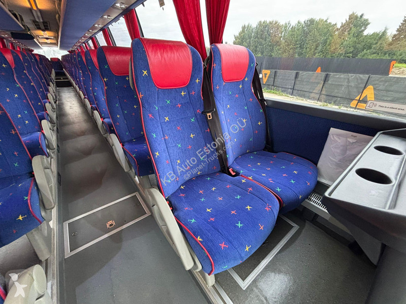 Autocar Volvo B8R H 6x2*4 61 SEATS / AC /...