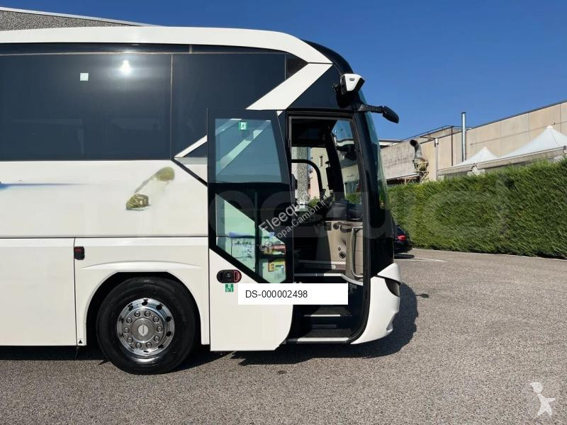 Ônibus viagem Neoplan