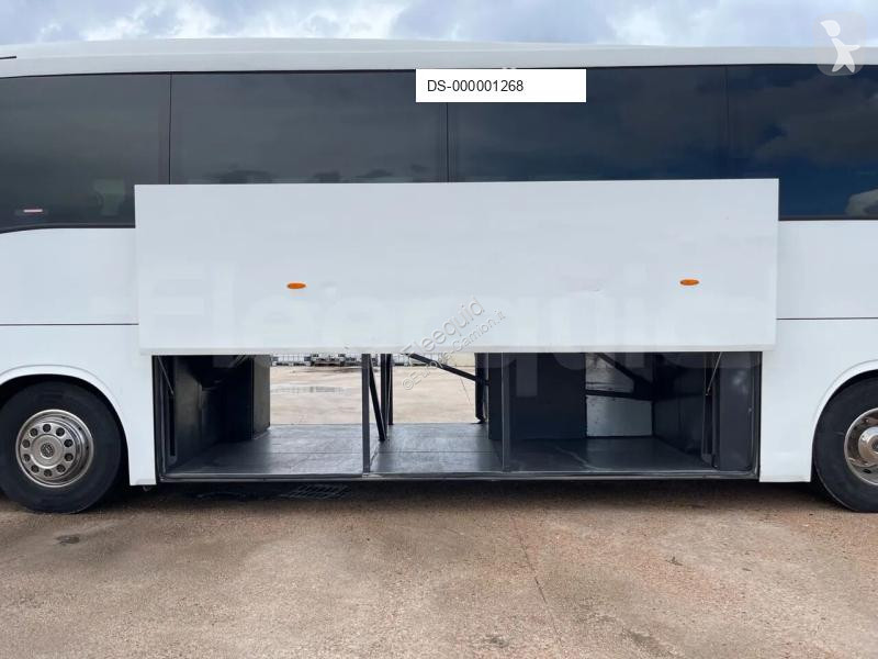Ônibus viagem Irisbus 389