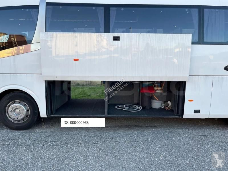 Autokar Irizar i6