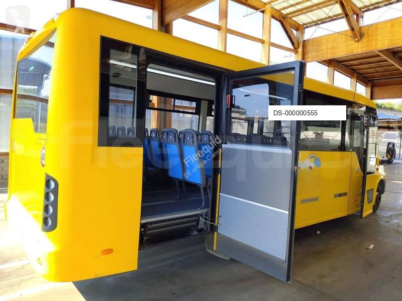 Междугородний автобус Iveco