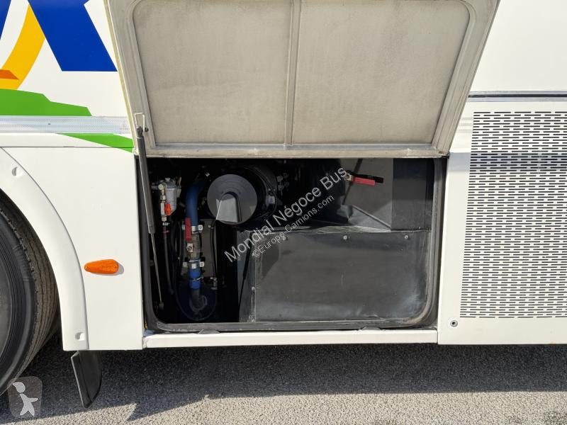 MAN 3 coach