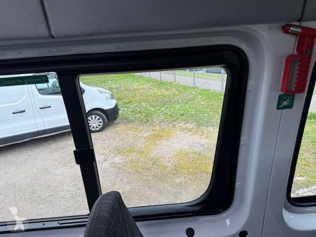Mercedes 516 23 Sitzen coach