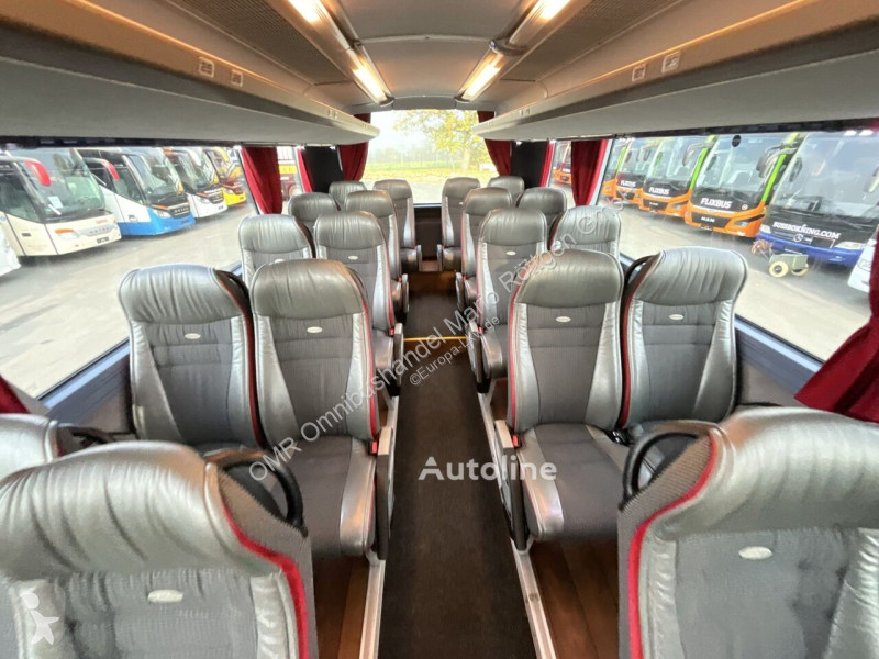 حافلة Neoplan