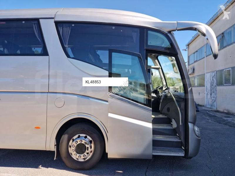 Autobus Irizar PB