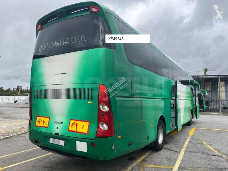 Междуградски автобус Scania Century