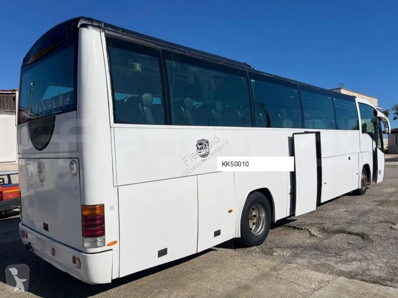 Междуградски автобус Scania i6