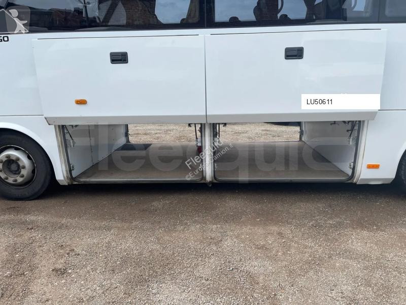 Autobus Isuzu Visigo