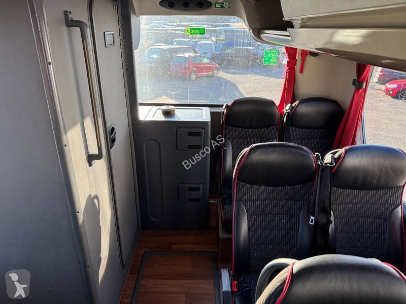 Междуградски автобус Scania Touring HD