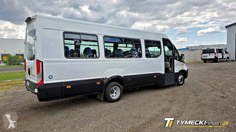 Междуградски автобус Iveco Daily Ferqui Dino