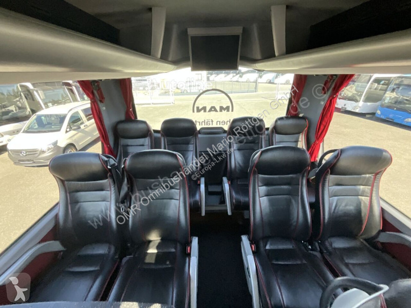 Autokar MAN R 08