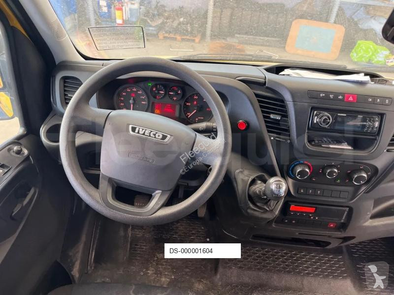 Ônibus viagem Iveco Daily
