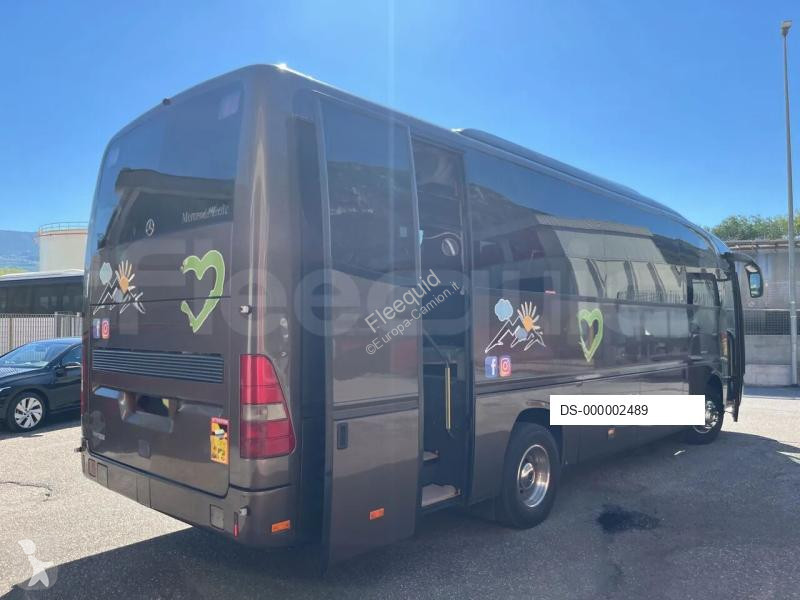 Междугородний автобус Mercedes Tourino