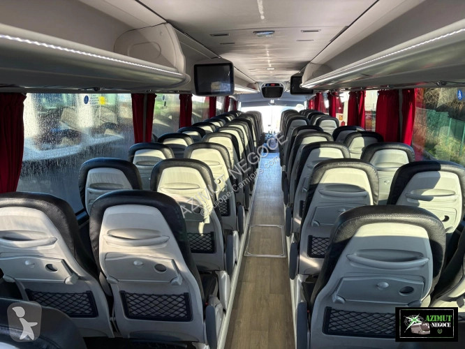Междуградски автобус Irizar IRIZAR