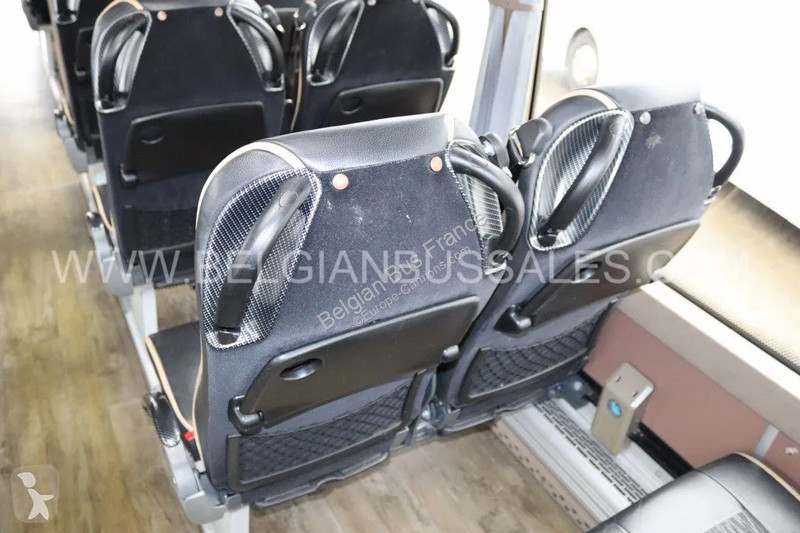 حافلة Iveco / 12.8m / Lift / Full Option