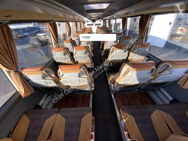 Autobus Mercedes L 17 RHD