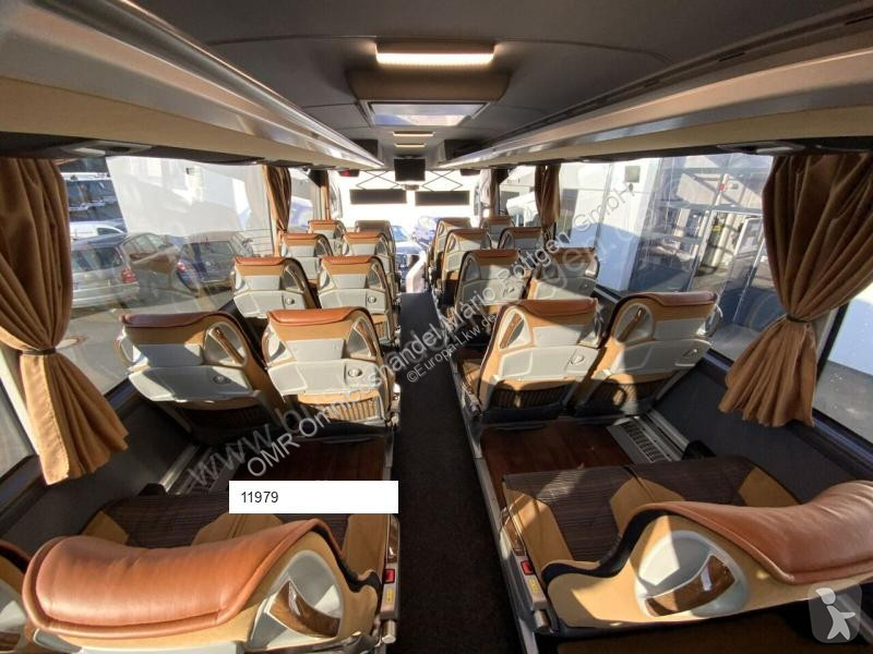 حافلة Mercedes L 17 RHD