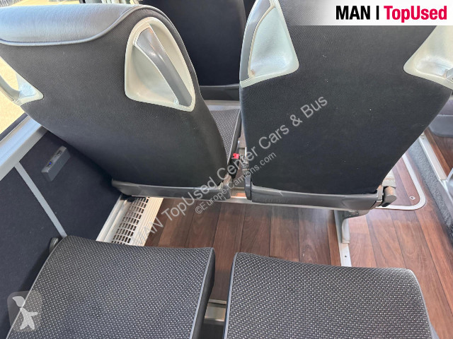 حافلة Mercedes Tourismo RHD 16