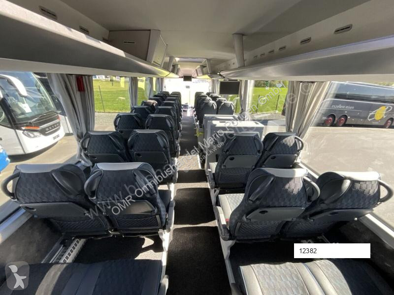 Междуградски автобус MAN R 07 Lions Coach