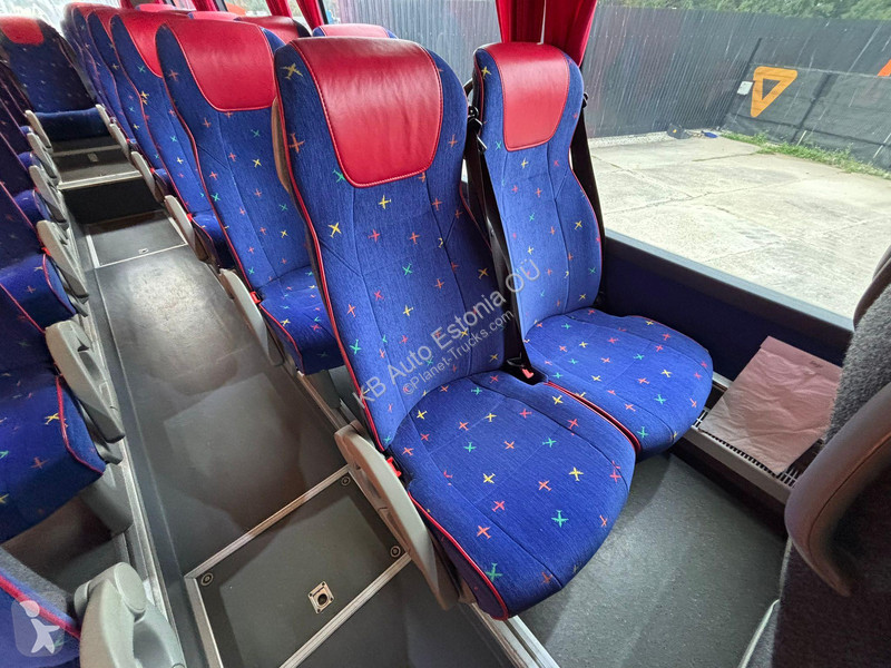 Autocar Volvo B8R H 6x2*4 61 SEATS / AC /...