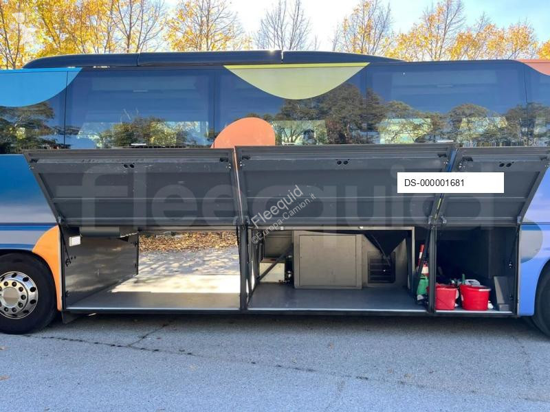 Ônibus viagem VDL Futura