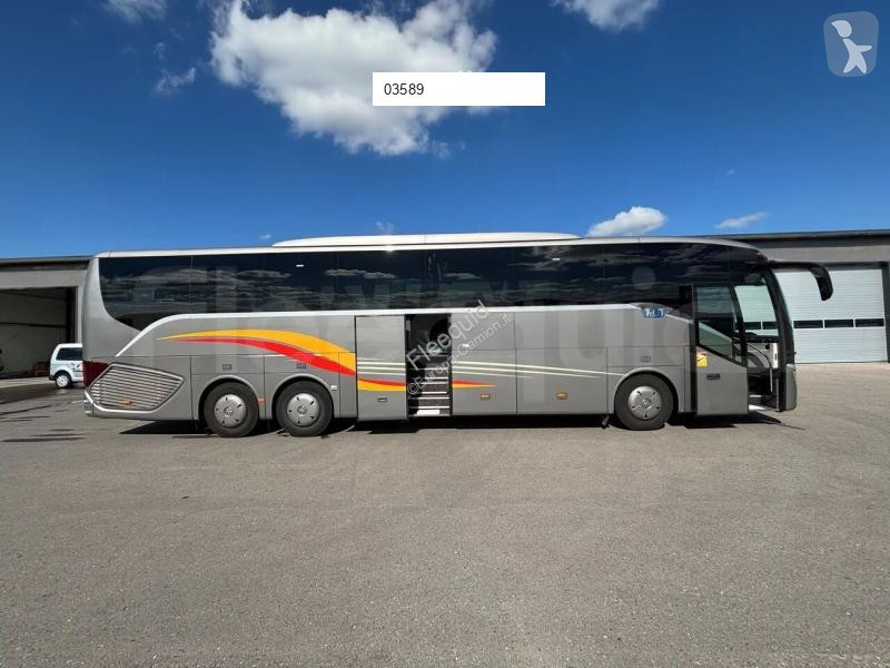 Setra S516 coach