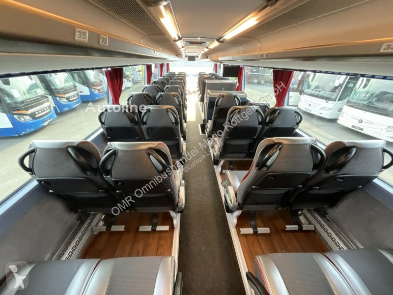 حافلة Neoplan