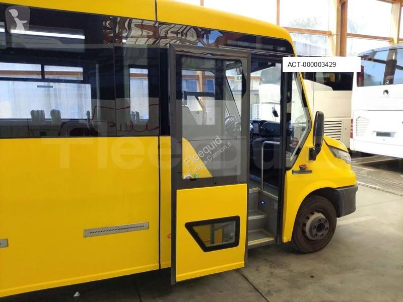 Autokar Iveco Indcar