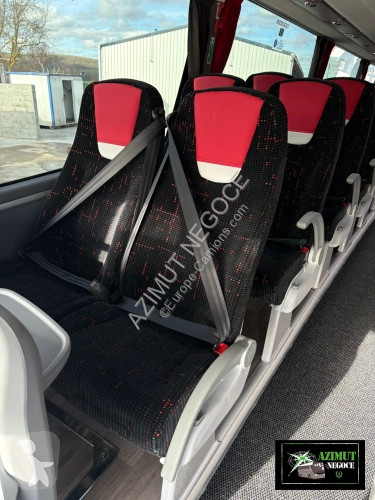 Междуградски автобус Irizar IRIZAR