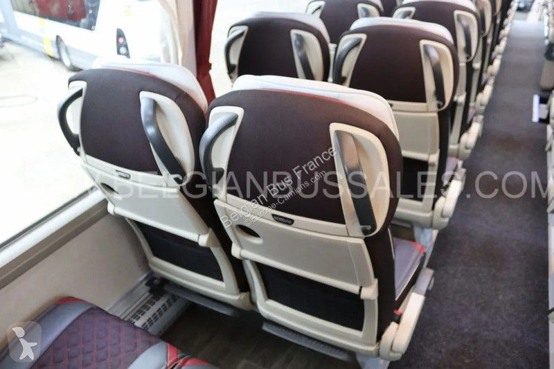 Autocar Neoplan / 12.0m / Full Option