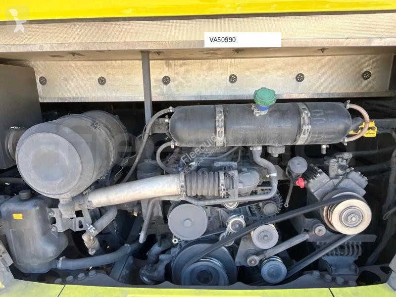 Междуградски автобус Scania Touring HD