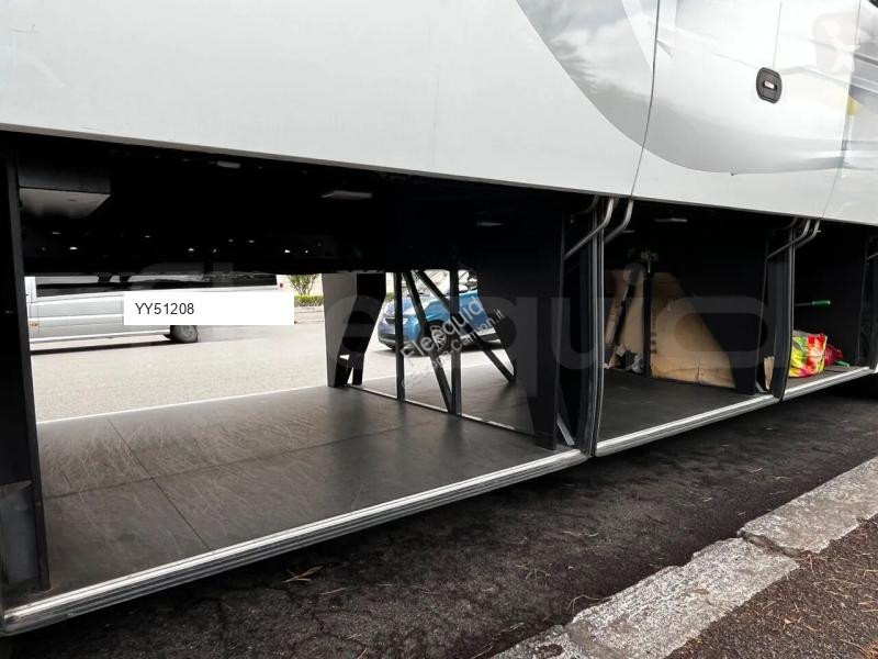 Междуградски автобус Iveco
