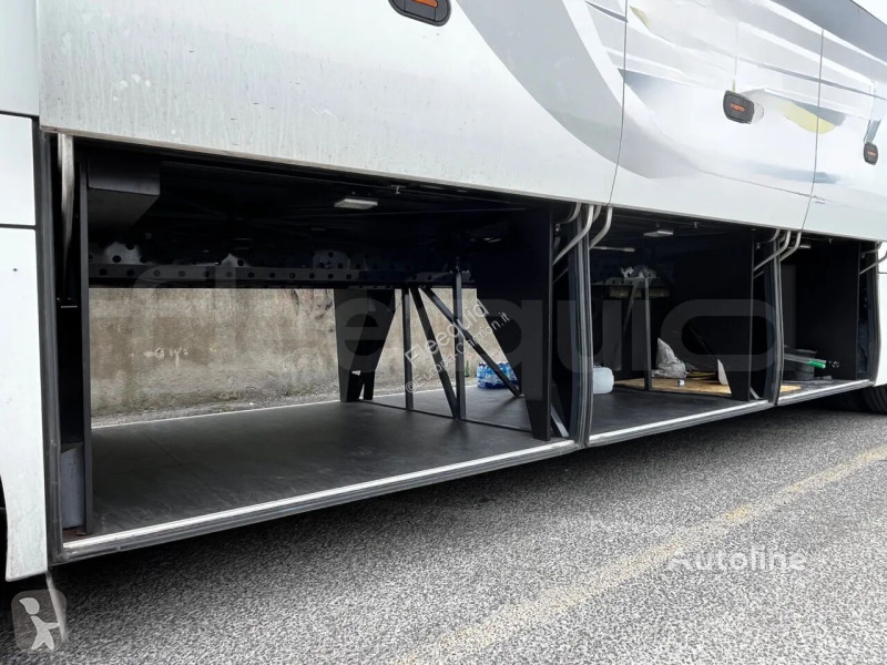 Междуградски автобус Iveco