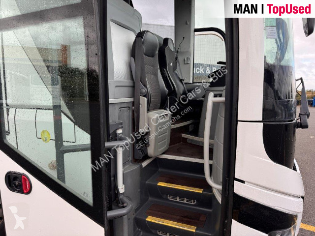 Autocar MAN Lions coach  R10 and  LIfT