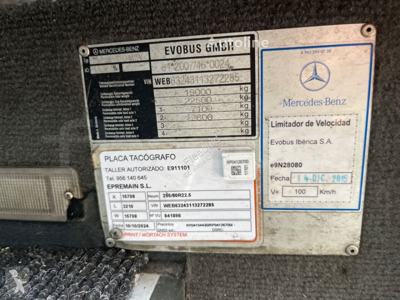 حافلة Mercedes