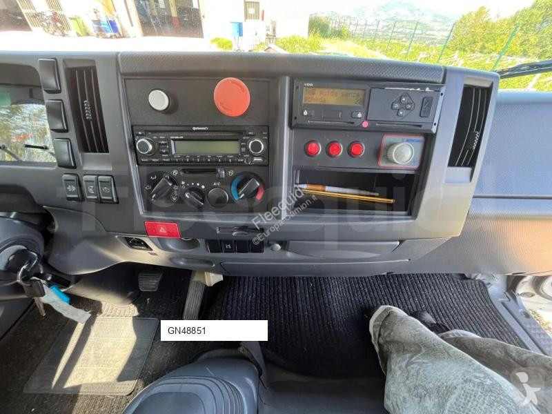 حافلة Isuzu