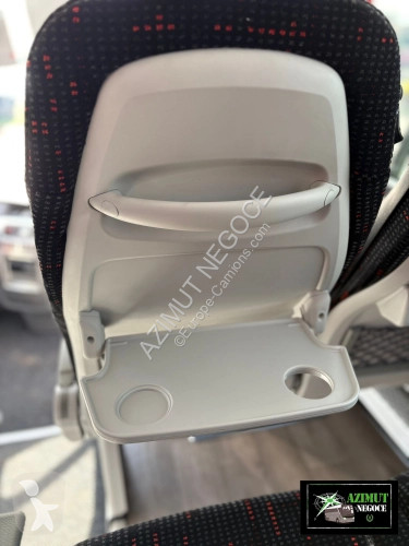 Междуградски автобус Irizar IRIZAR