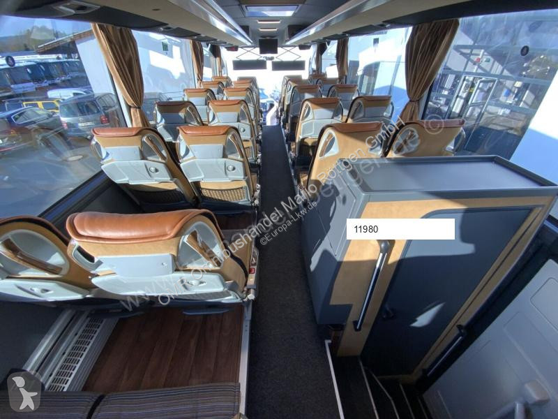 Autobus Mercedes L 17 RHD
