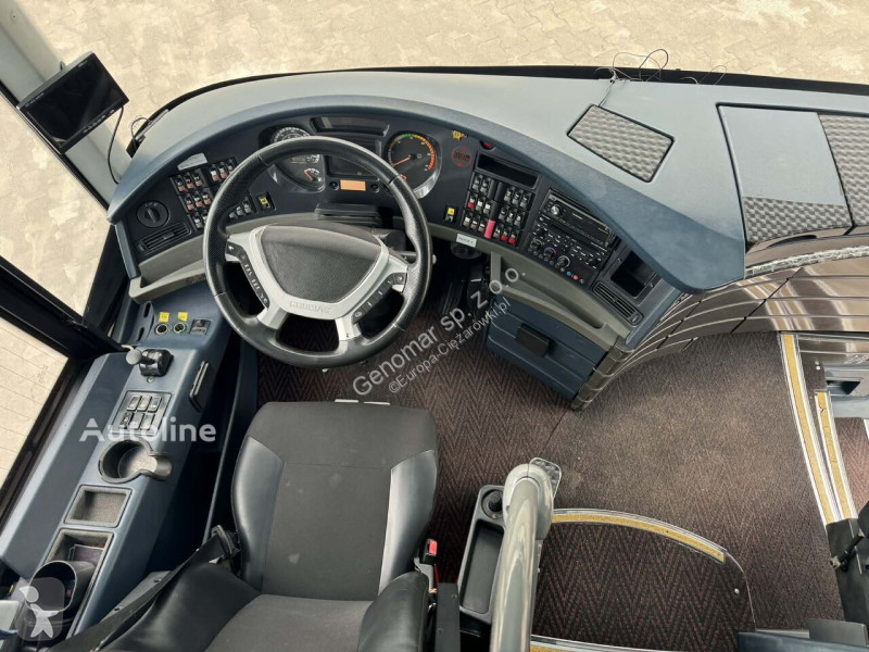 Междуградски автобус Neoplan
