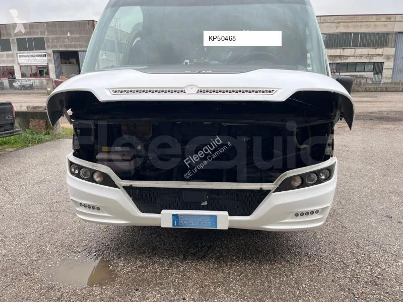 حافلة Iveco