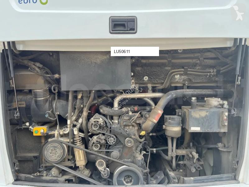 Autobus Isuzu Visigo