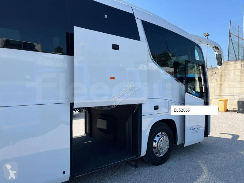 Autokar Irizar i8