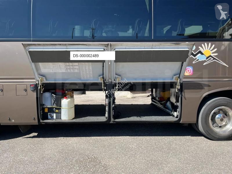 Междугородний автобус Mercedes Tourino