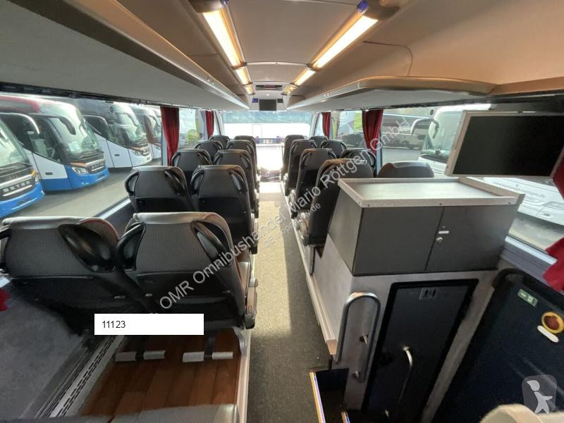 حافلة Neoplan