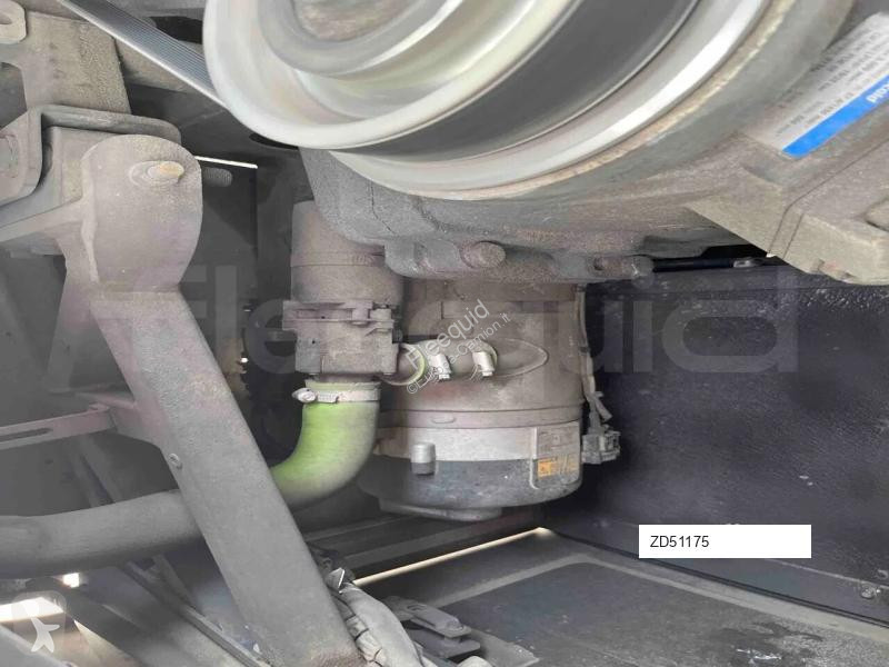 Междуградски автобус Irizar i6